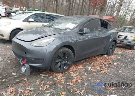 2023 Tesla Model Y Awd/Long Range Dual Motor All-Wheel Drive из США, поврежденный, VIN 7SAYGDEEXPA206478